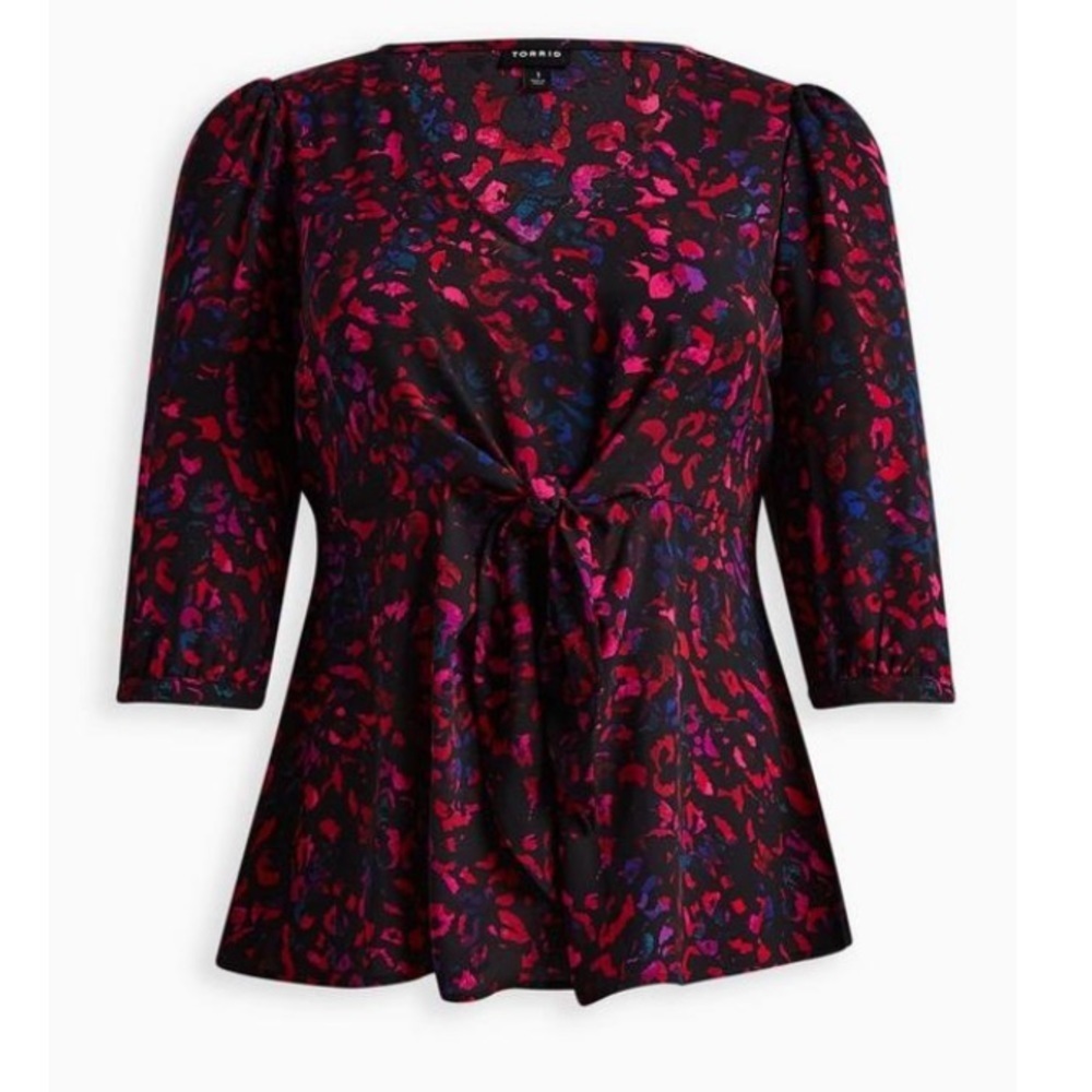 TORRID NWT GEORGETTE TIE-FRONT BLOUSE